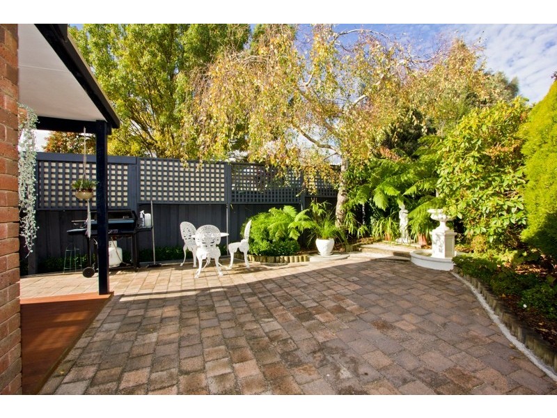 1 Hymath Place, Norwood TAS 7250