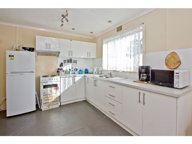 4 Hogarth Street, Waverley TAS 7250