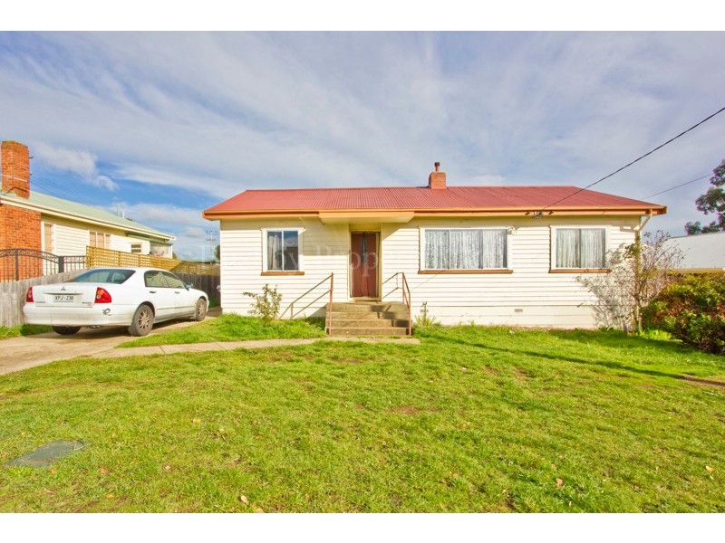 4 Hogarth Street, Waverley TAS 7250