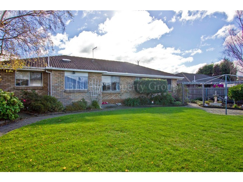 13 Mount Stuart Drive, Newnham TAS 7248