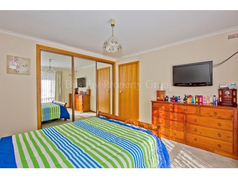 13 Mount Stuart Drive, Newnham TAS 7248