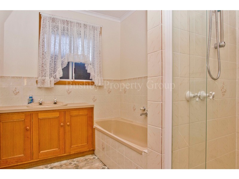 13 Mount Stuart Drive, Newnham TAS 7248