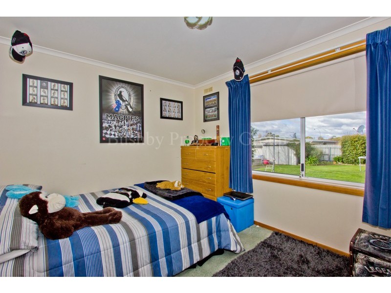 13 Mount Stuart Drive, Newnham TAS 7248