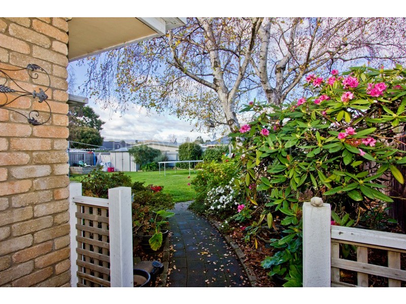 13 Mount Stuart Drive, Newnham TAS 7248