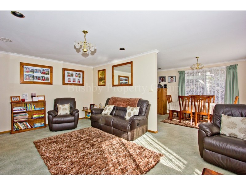 13 Mount Stuart Drive, Newnham TAS 7248