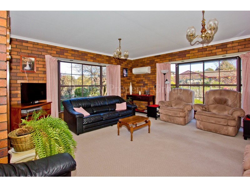 1 Denway Grove, Norwood TAS 7250