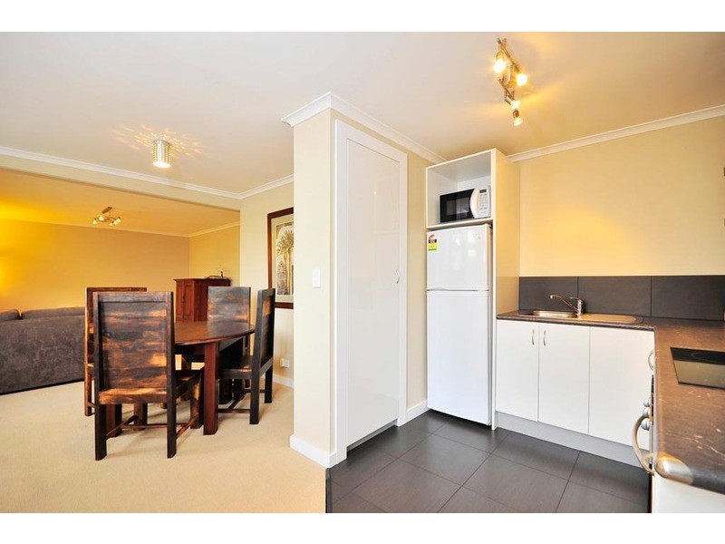 6/7 St Georges Square, Launceston TAS 7250