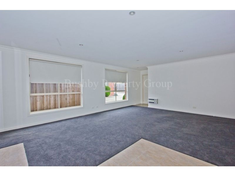 3/3 Bethune Place, Newnham TAS 7248