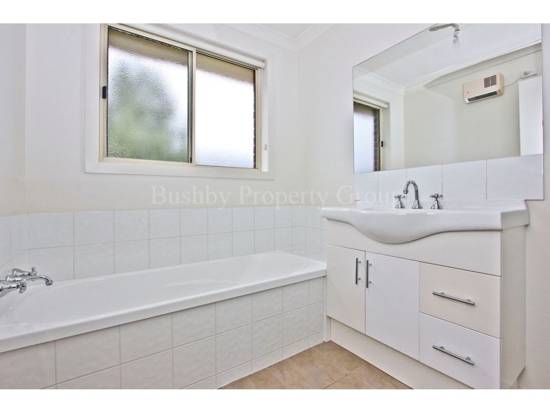 3/3 Bethune Place, Newnham TAS 7248