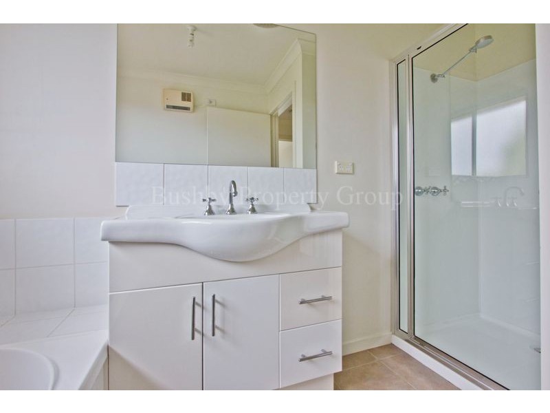 3/3 Bethune Place, Newnham TAS 7248