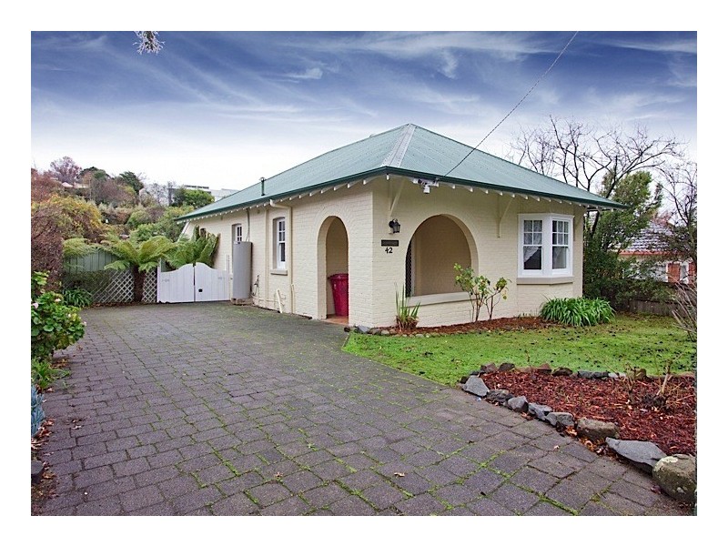 42 David Street, Newstead TAS 7250