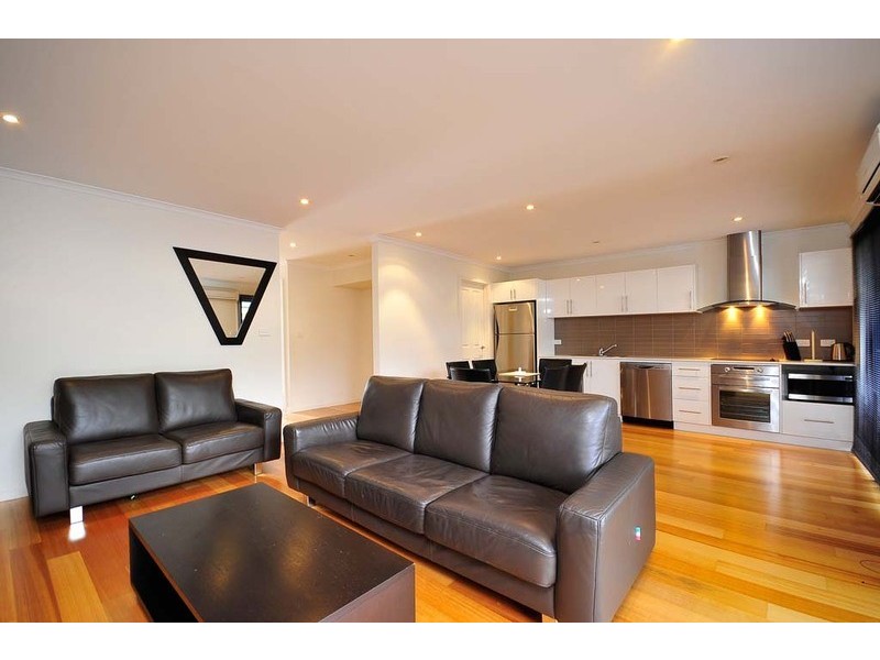 2/4 Bryan Street, Invermay TAS 7248