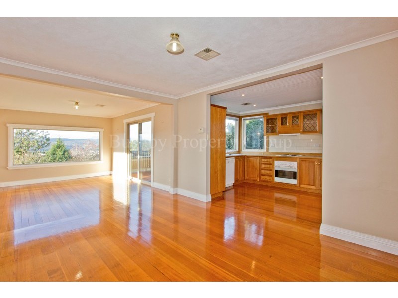 13 Broadview Crescent, Trevallyn TAS 7250