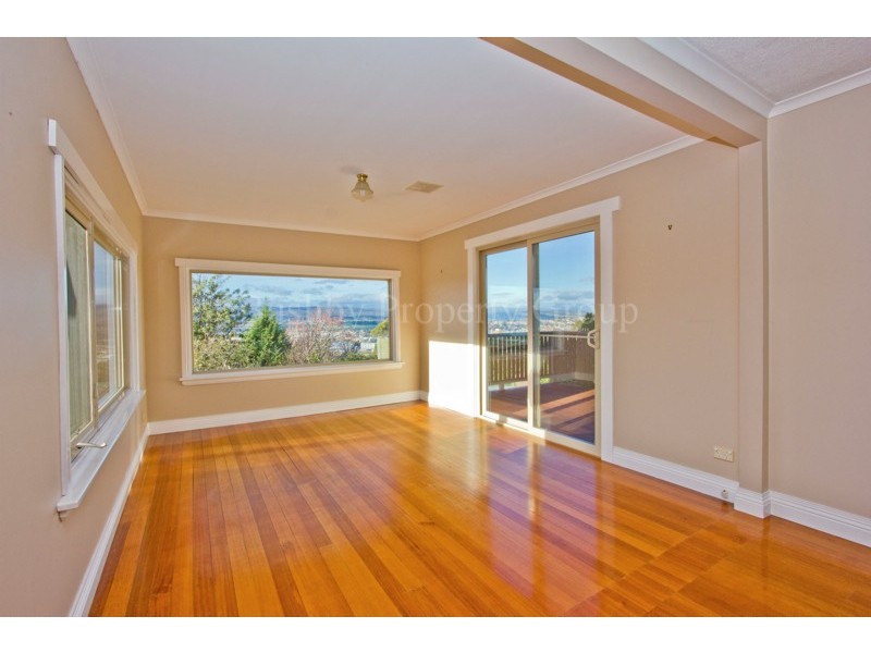 13 Broadview Crescent, Trevallyn TAS 7250