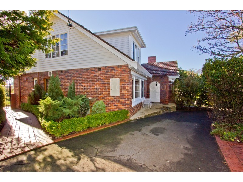 37 Gascoyne Street, Kings Meadows TAS 7249