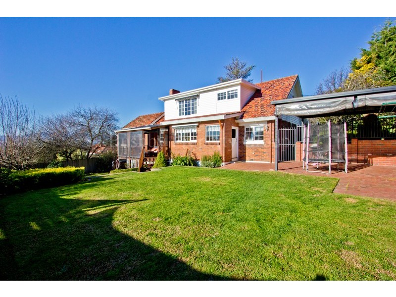 37 Gascoyne Street, Kings Meadows TAS 7249