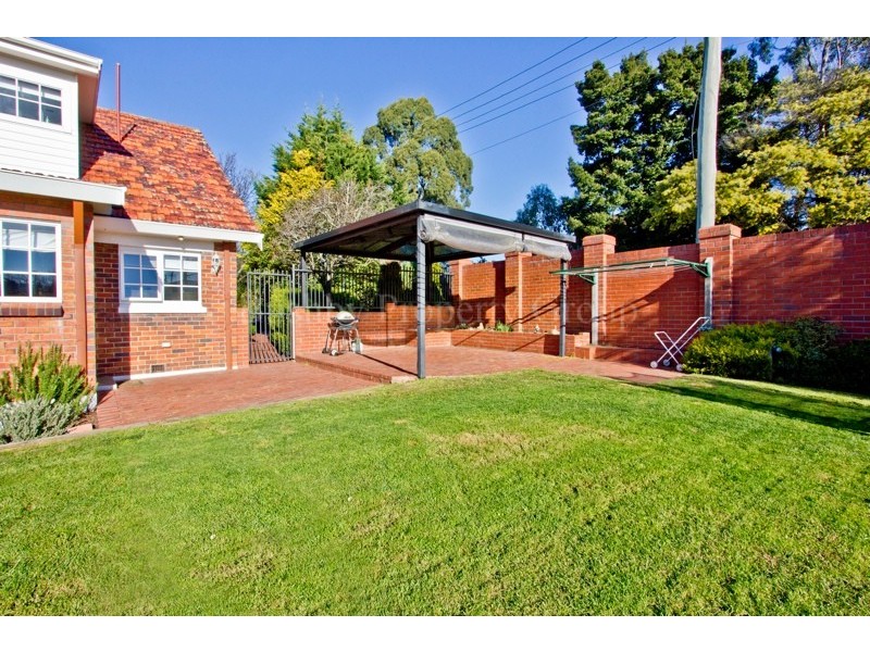 37 Gascoyne Street, Kings Meadows TAS 7249