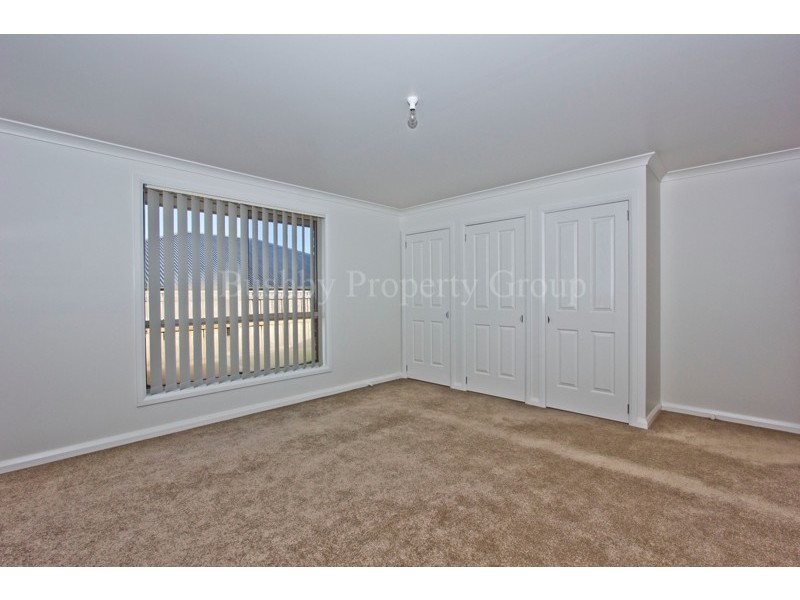 2/25a Adelaide Street, Westbury TAS 7303