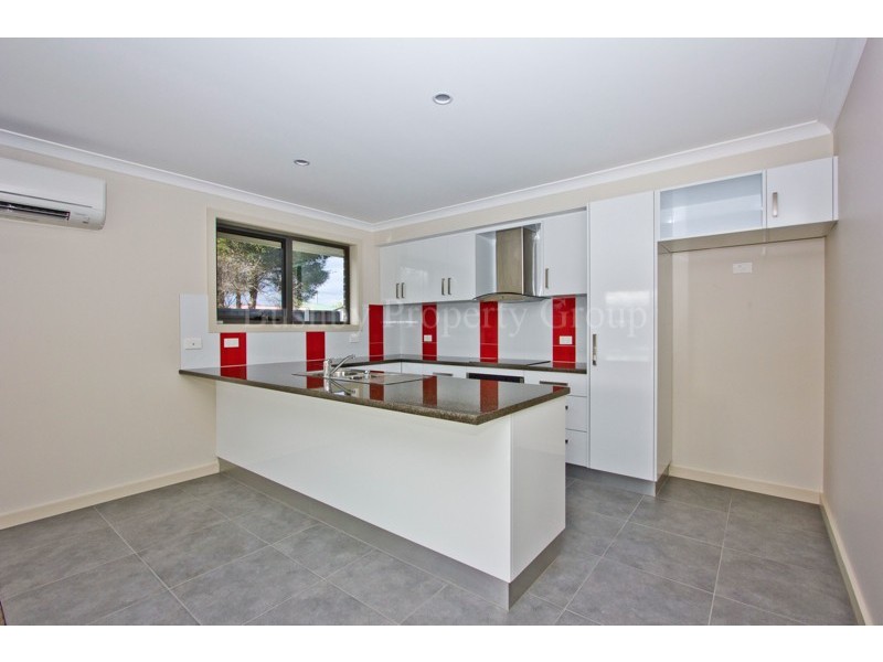 2/16 Birdwood Street, Mowbray TAS 7248
