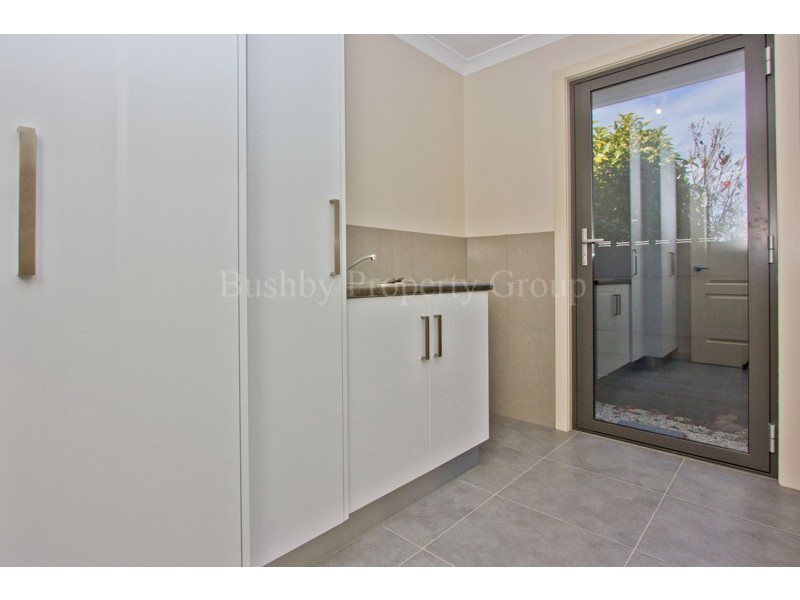 2/16 Birdwood Street, Mowbray TAS 7248