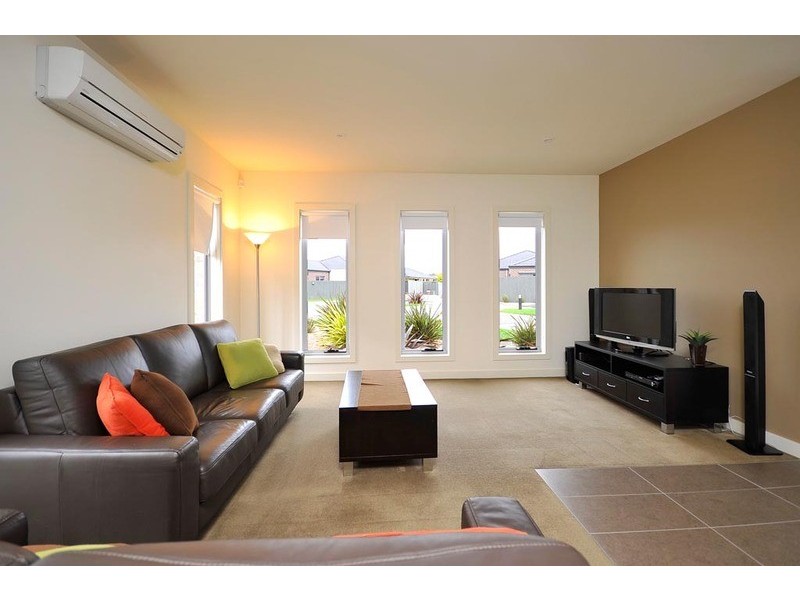 5/7 St James Close, Newstead TAS 7250