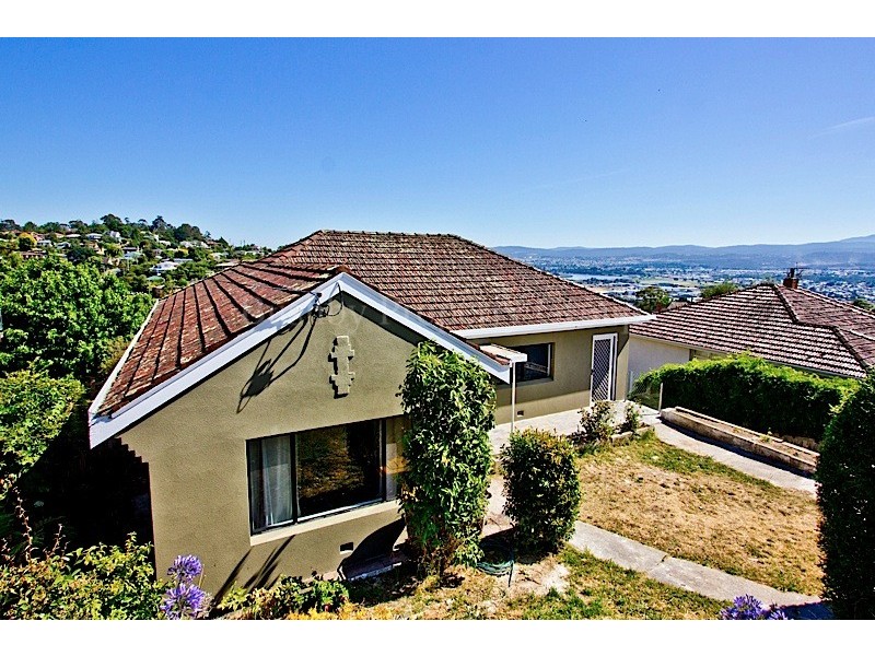 6 Fairthorne Road, Trevallyn TAS 7250