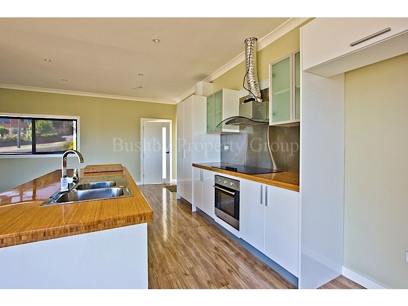 6 Fairthorne Road, Trevallyn TAS 7250