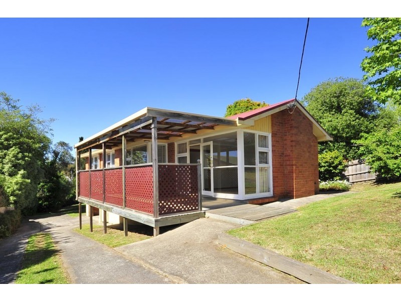 19 Dandenong Road, Trevallyn TAS 7250