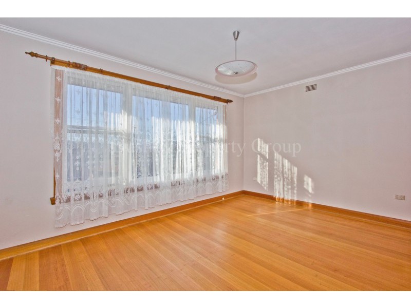 7 Connaught Place, West Launceston TAS 7250