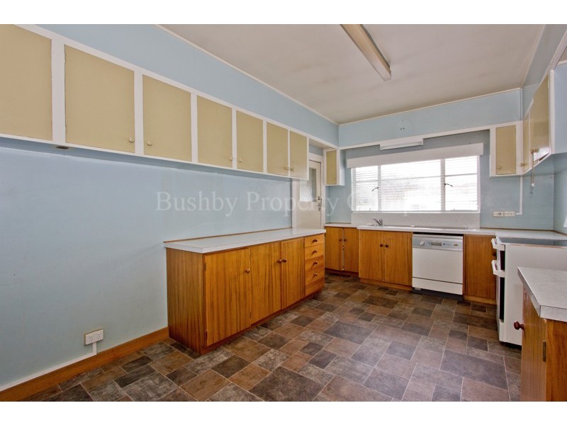 14 Freeland Crescent, Riverside TAS 7250