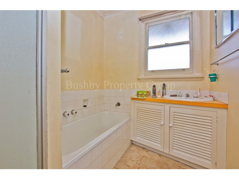 13 George Town Road, Newnham TAS 7248