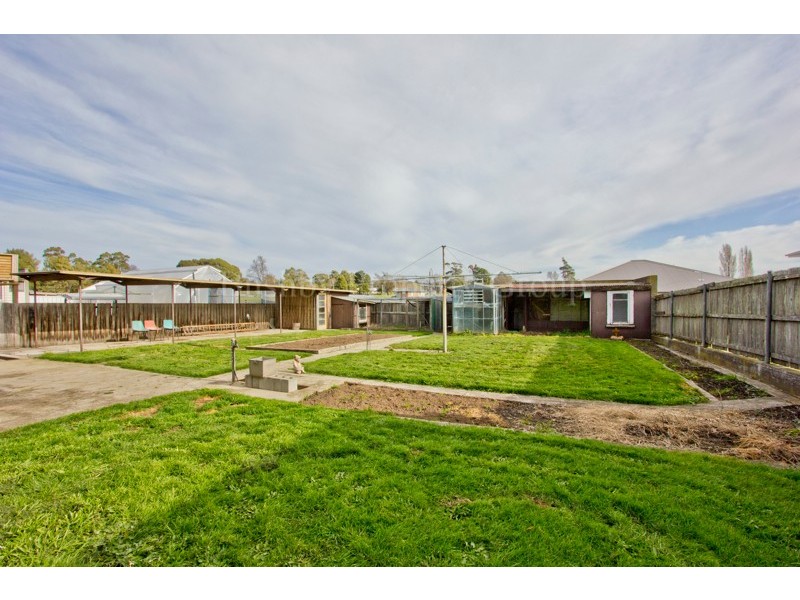 13 George Town Road, Newnham TAS 7248