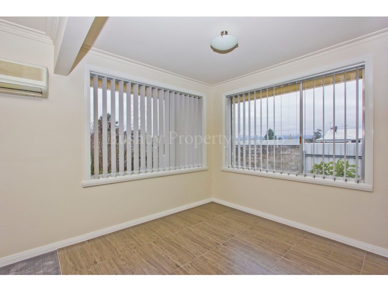 9 Brooklyn Road, Youngtown TAS 7249