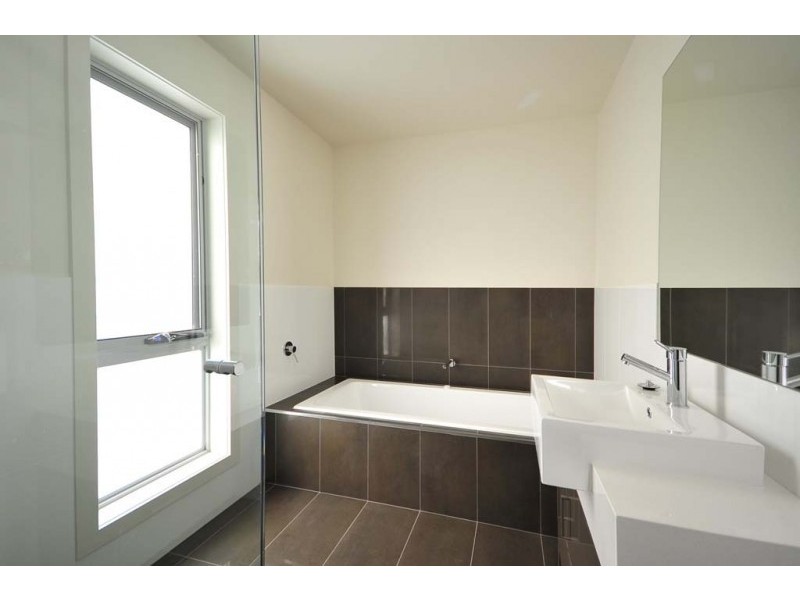 6/25 Fairway Crescent, Shearwater TAS 7307