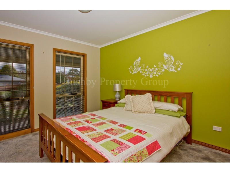 6 Doncaster Court, Trevallyn TAS 7250