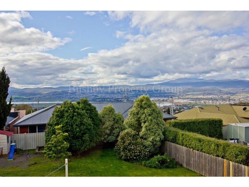 6 Doncaster Court, Trevallyn TAS 7250