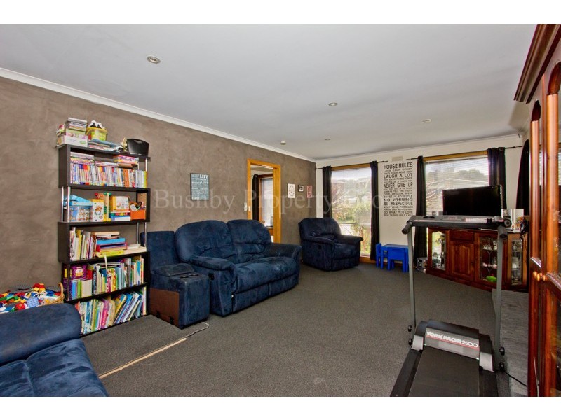 19 Clinton Court, Summerhill TAS 7250