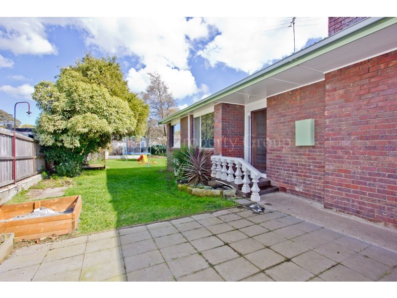 19 Clinton Court, Summerhill TAS 7250