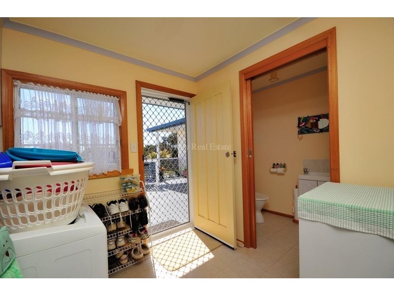 6 Seascape Drive, Lulworth TAS 7252
