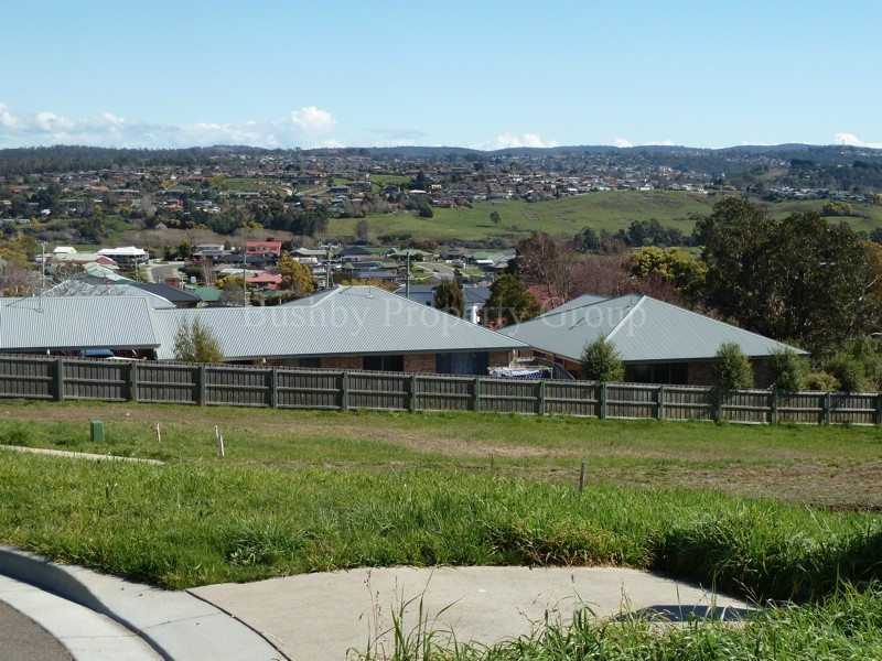 13 Mestre Court, St Leonards TAS 7250