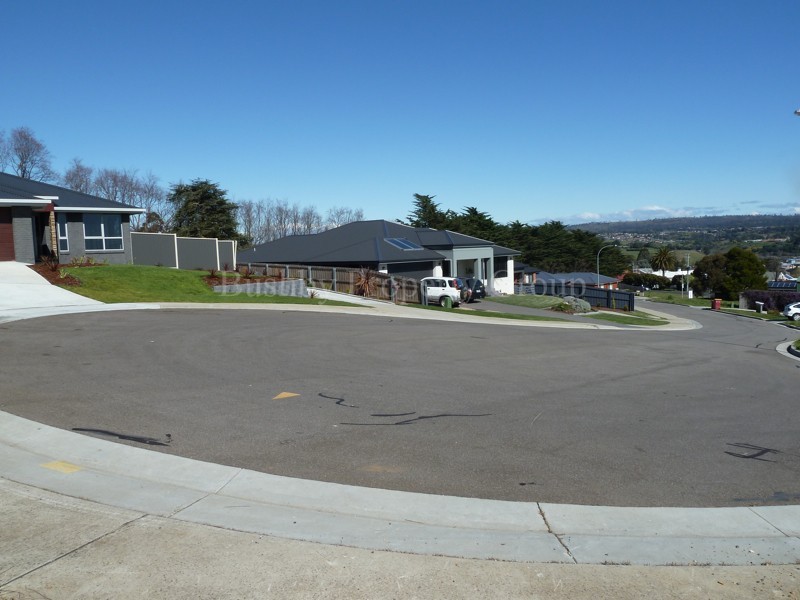 13 Mestre Court, St Leonards TAS 7250