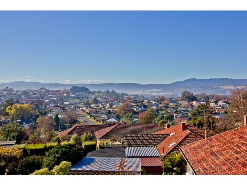37 Gascoyne Street, Kings Meadows TAS 7249