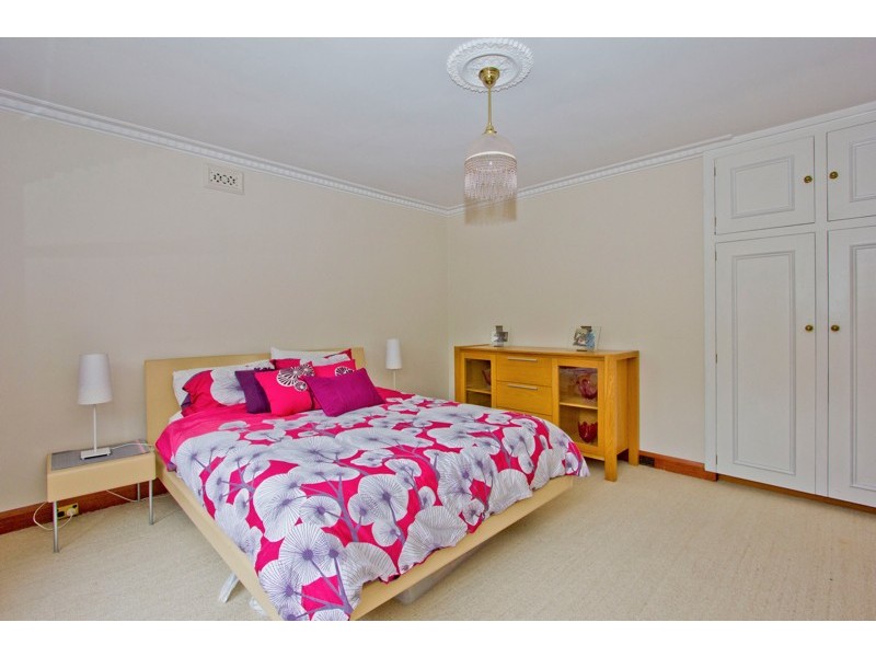 37 Gascoyne Street, Kings Meadows TAS 7249