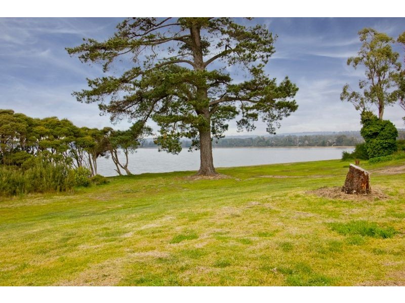 7 Swan Point Esplanade, Swan Point TAS 7275