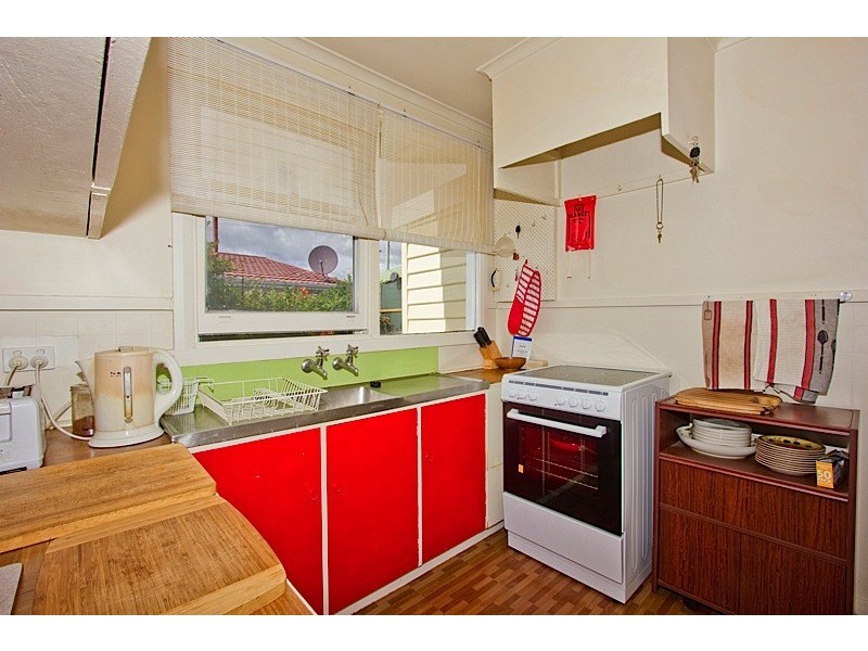 11 Naroo Street, Waverley TAS 7250