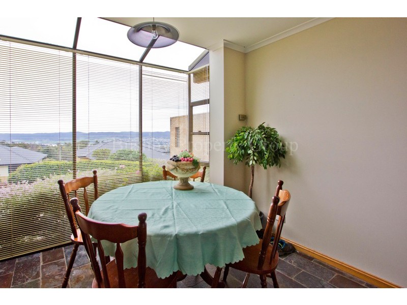 4 Beaumaris Court, Trevallyn TAS 7250