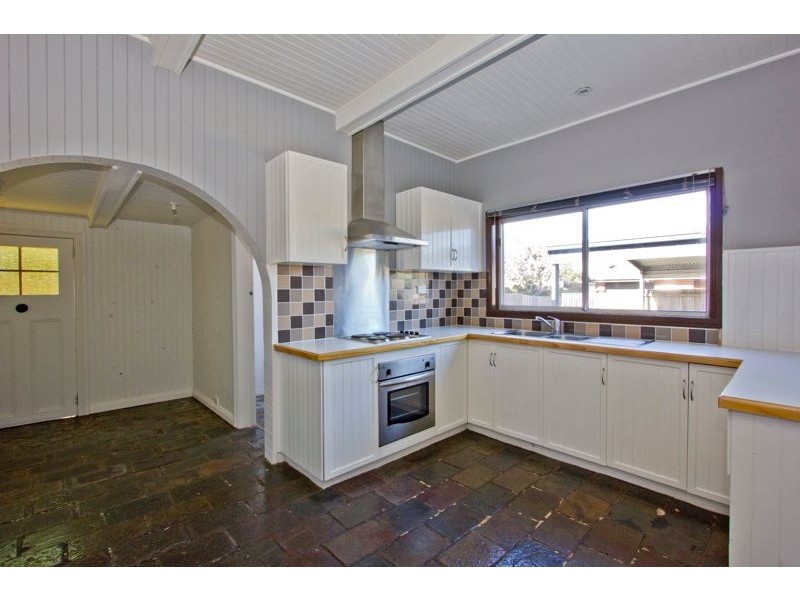 11 Albion Street, Invermay TAS 7248