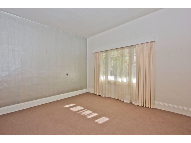 11 Albion Street, Invermay TAS 7248