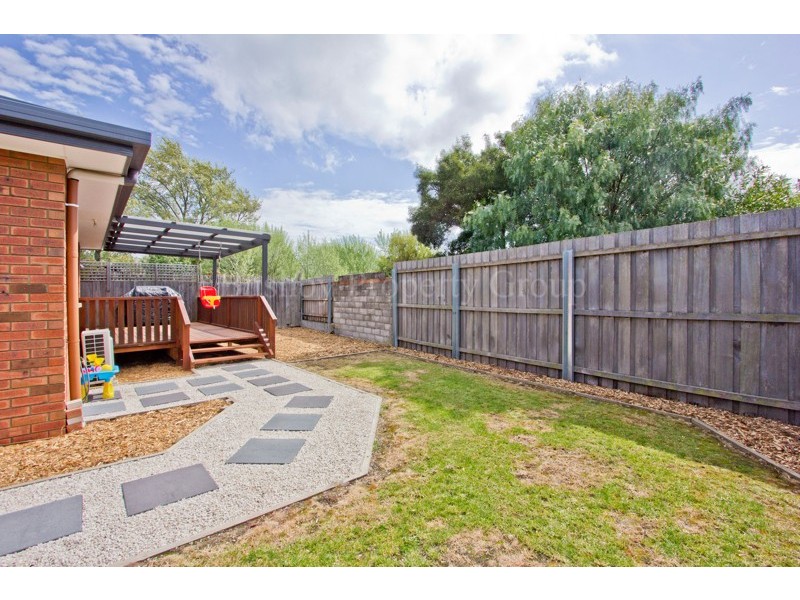 2/4 Adams Street, Mowbray TAS 7248