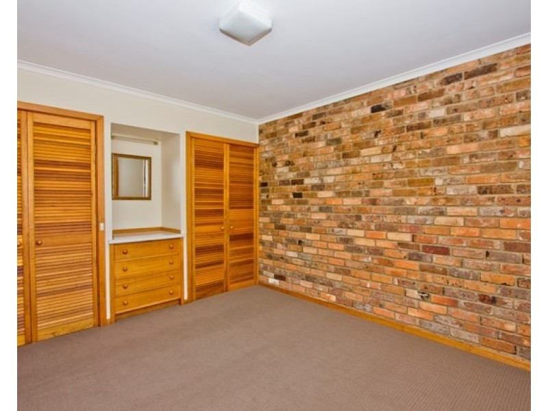 2/36A Georgetown Road, Newnham TAS 7248